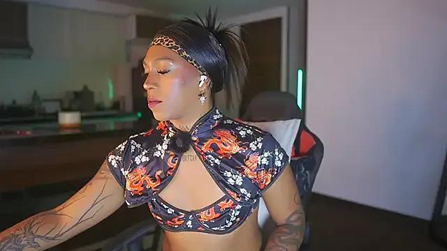 AmberRaus — let me feel your love and support 