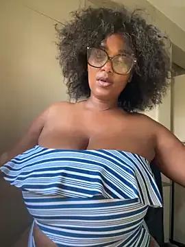 Amina007 — Be a sweetheart & buy me a Domi