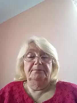 AmyLove353 — Freechat on StripChat