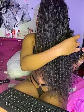 Annaa_Hott — PLUG IN MY ASS