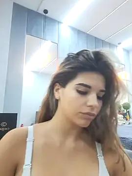 Bella_Posh — get me creammy