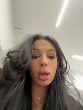 Bella_Vixen_ — 5 Min Toy Control Last Tipper 