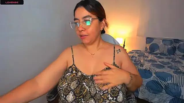 brithany_olson25 on StripChat 