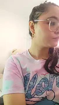 StripChat dannaparker is Freechat dannaparker — fingers in pussy