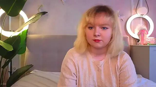 DianaJacobs — take off jacket + teasing