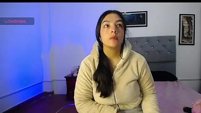 Esmeraldaa- — Tease Ass, Spread+Rub Asshole