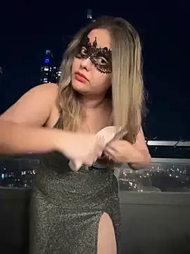 famous_indian_girl — STRIP NAKED IN BALCONY 