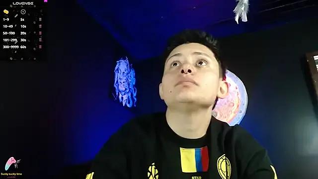 girl_intense444 — fuck dildo + ball gag + squirt