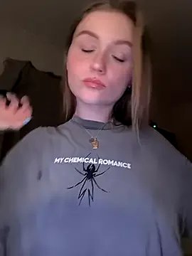 Goldi159 — Tip 45 Token for 2 surprise Videos 