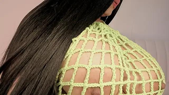 Hannahx__ — Freechat on StripChat