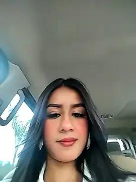 Juliana_Xander — cameltoe and feel me 