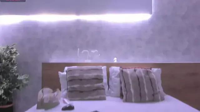 karina_gomez_18 — Freechat on StripChat