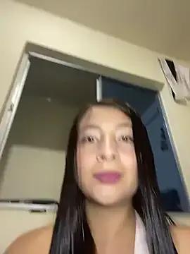 Karlee_Grey1 — fuck me hard, and make me squirt 