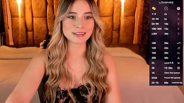 KiaraCarter — SHOW MY TITS+OIL