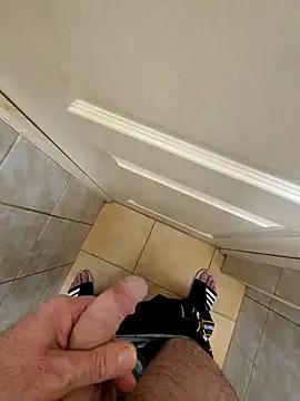 kisbiro77777 — Ingyen kp  a faszomrl privtba