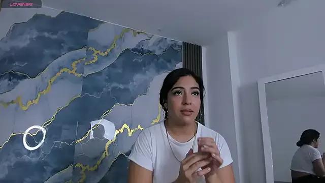 Kylieandjhonny — GALAXY SQUIRT