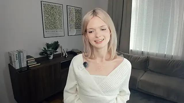 LaureMestler — Lick lips