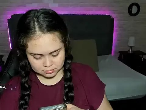 LolaVillalobos on StripChat 