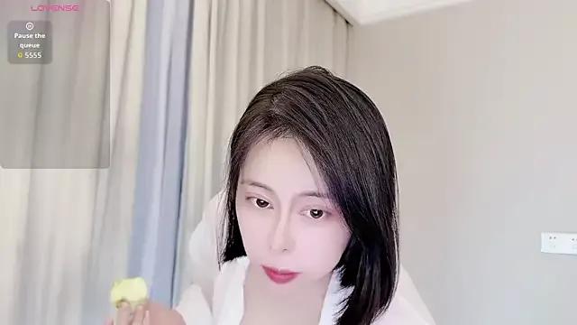 lucy-66 — Freechat on StripChat