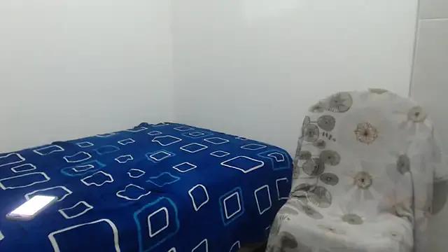 madonna101 — Big squirts