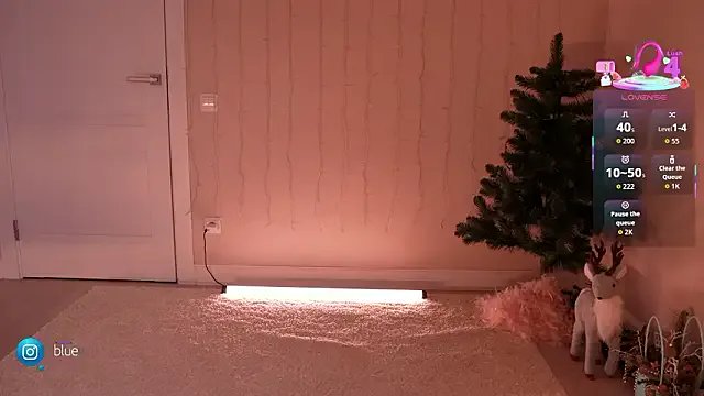 Miablueye — Anal with fuckmashine