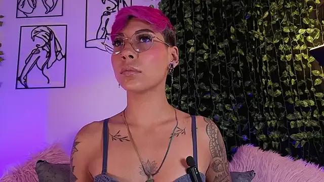 MiaMorgan_ — leg massages