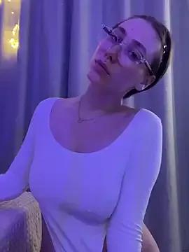 Molli_Luv — 2. caress my nipples with  tongue