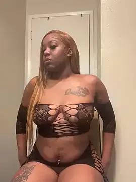 ObsessedWLyla — DP