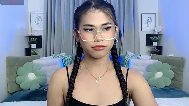 PrettyBlythes_TS — GET NAKED AND JERK BLYTHE!