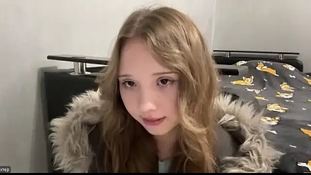 Princessofcashe — remove hands