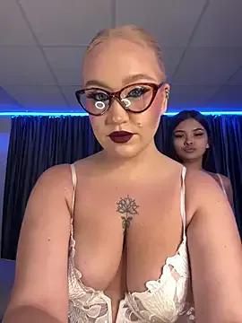 RollDolls — SQUIRT IN MOUTH CRUELLA