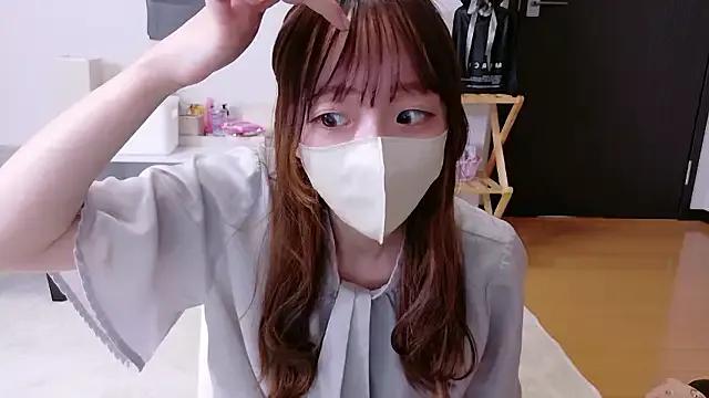 saku_sakura_ — Freechat on StripChat