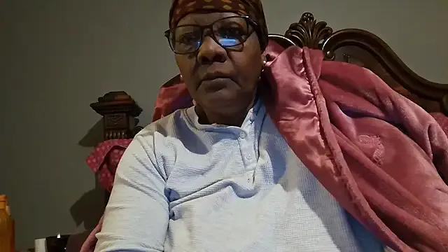 SEXYBOOBSNASS — I WANT TO BUY A HOUSE