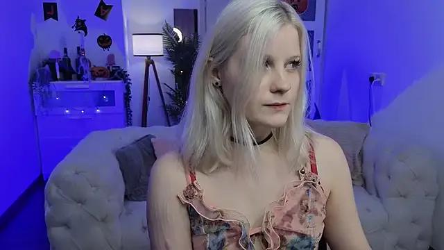 ShineJoan — close up to cam 1 min
