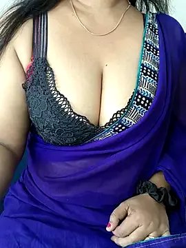 SSiya- — Oil on boobs