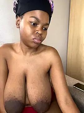 Tee_Doll — Smile for daddy!