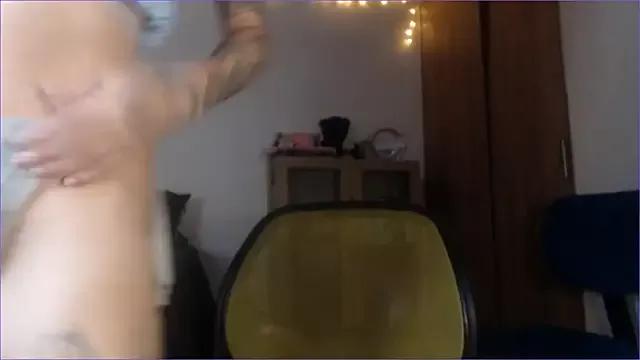 Tristan_fantasycam — Cowgirl Flash/ Flash doggy style