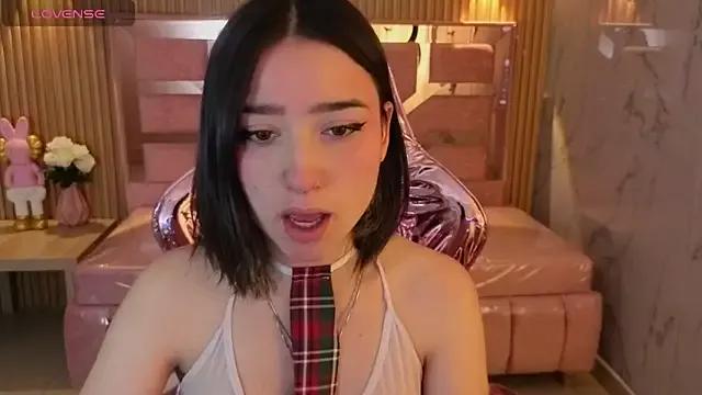 venuss09_s — blow job with split