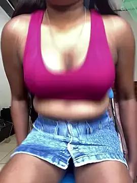 vinushi — Pussy Fingering 3 min