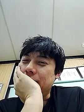 whitebriefboy — Freechat on StripChat