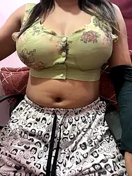 Your_jaan_lallela — Boobs show